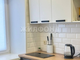 Продается 2-комнатная квартира 40.3  м², 4200000 рублей