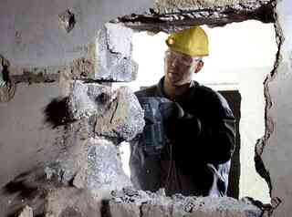 Во всех многоквартирных домах Новокузнецка будут искать перепланировки и камины
