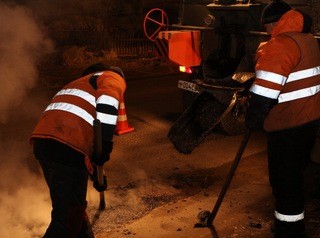 За неделю в Кемерове восстановили более 1100 кв. м аварийных участков улиц