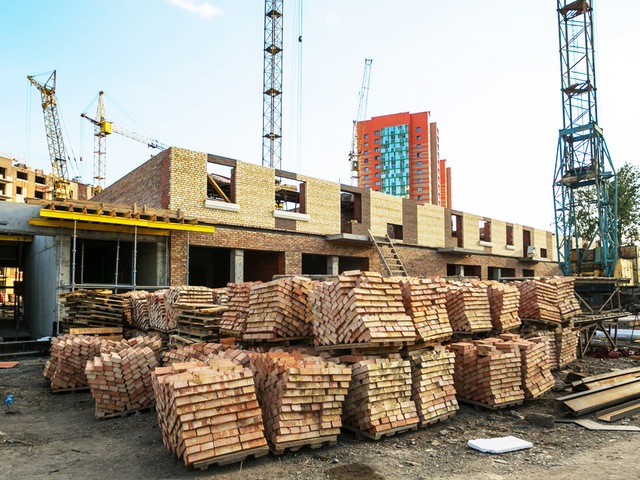 Застройщиков, использующих эскроу-счета, перестанет контролировать государство