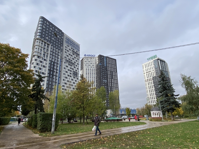 «Дом. РФ» увидел риск затоваренности на первичном рынке в трети регионов страны